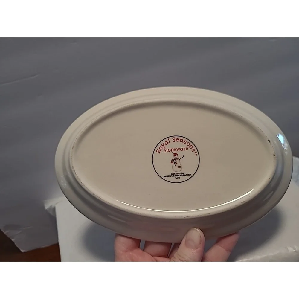Vintage Royal Seasons Snowmen Stoneware Pattern GRAVY BOAT & PLATE Set‎